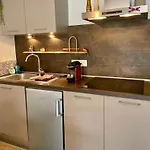Apartamento - Le 1000 *
